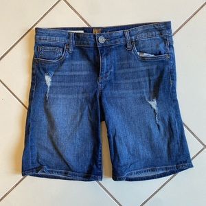 KUT from the Kloth “Katy” Boyfriend Shorts